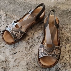 Rieker Regina Beaded Women's Sandals Sz 39 8/8.5